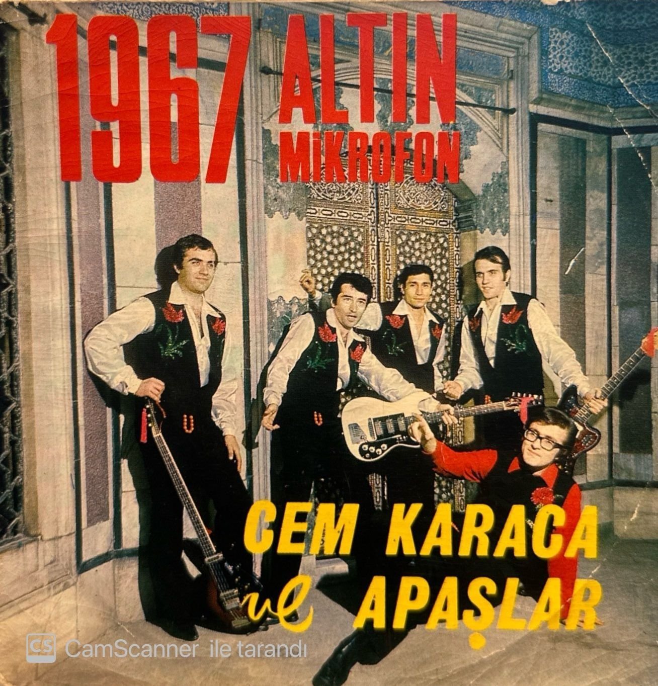 Cem Karaca & Apaşlar ( 1967 Altın Mikrofon ) - Emrah / Karacaoğlan 45'lik