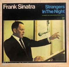 Frank Sinatra – Strangers In The Night LP