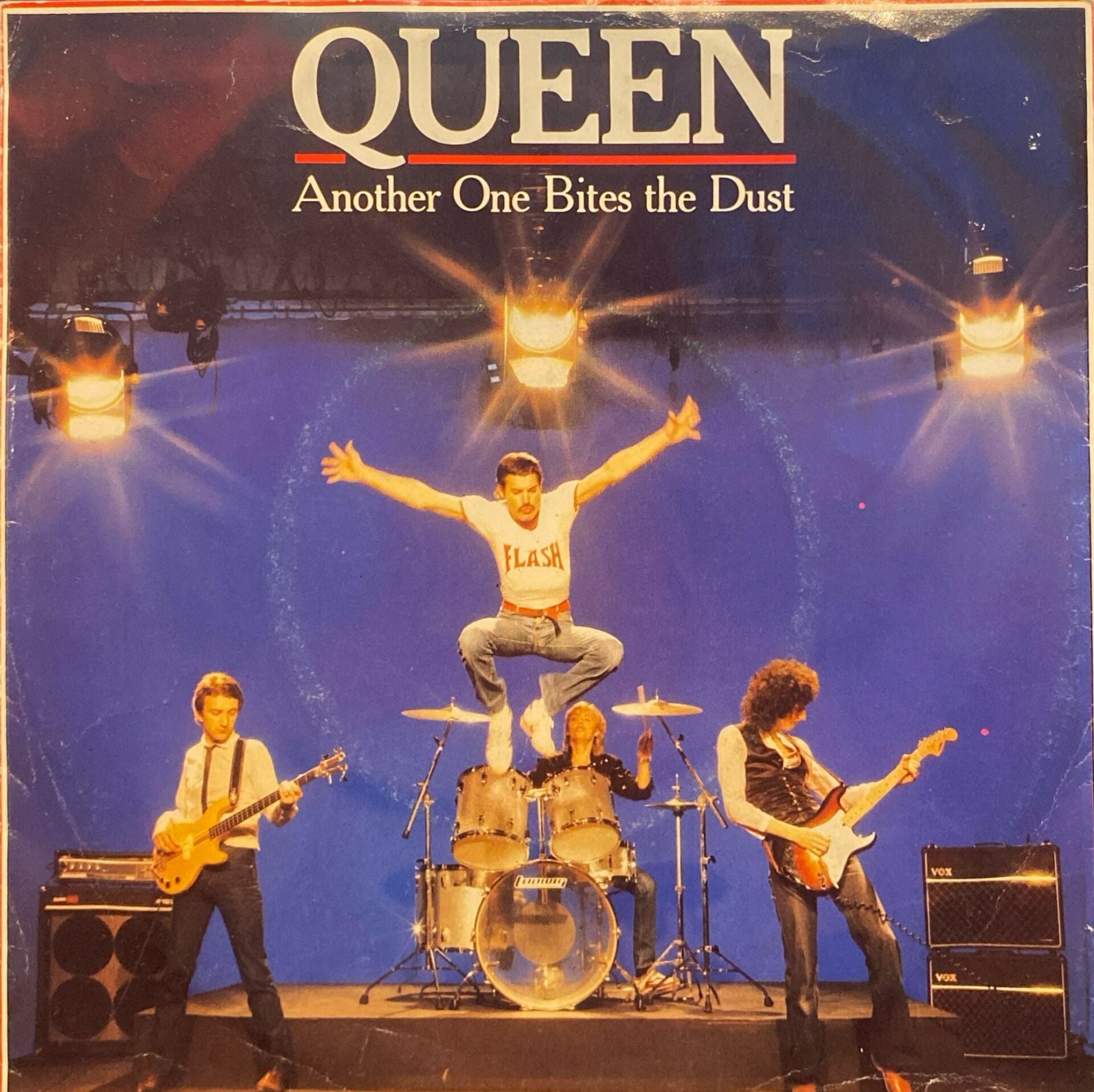 Queen – Another One Bites The Dust / Dragon Attack 45'lik