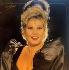 Muazzez Abacı – Sevdiklerinizle Muazzez Abacı'83 LP