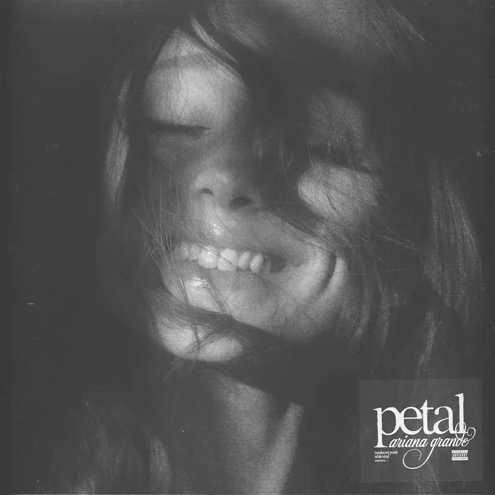 Ariana Grande – Petal ( Translucent Pearly White Vinyl ) LP