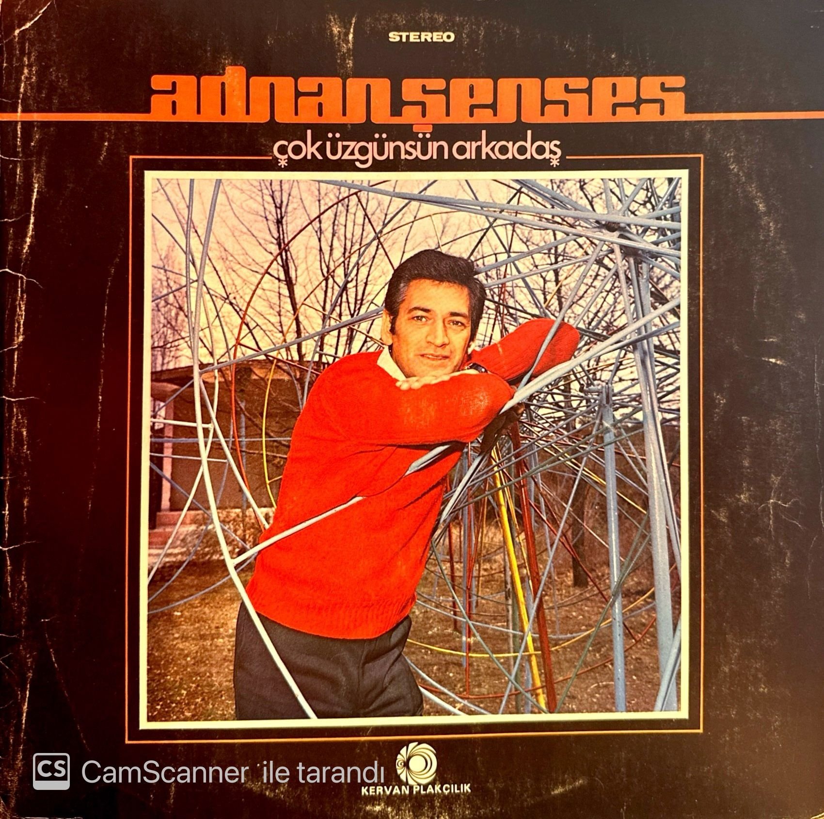 Adnan Şenses – Çok Üzgünsün Arkadaş LP