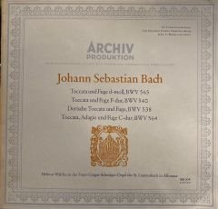Johann Sebastian Bach, Helmut Walcha – Toccata Und Fuge D-Moll, BWV 565; Toccata Und Fuge F-Dur, BWV 540; Dorische Toccata Und Fuge, BWV 538; Toccata, Adagio Und Fuge C-Dur, BWV 564 LP