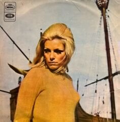 Ajda Pekkan – Ajda Pekkan LP ( Kazaklı )