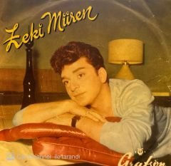 Zeki Müren - Veda / Seni Ben Ellerin Olsun Diye Mi Sevdim