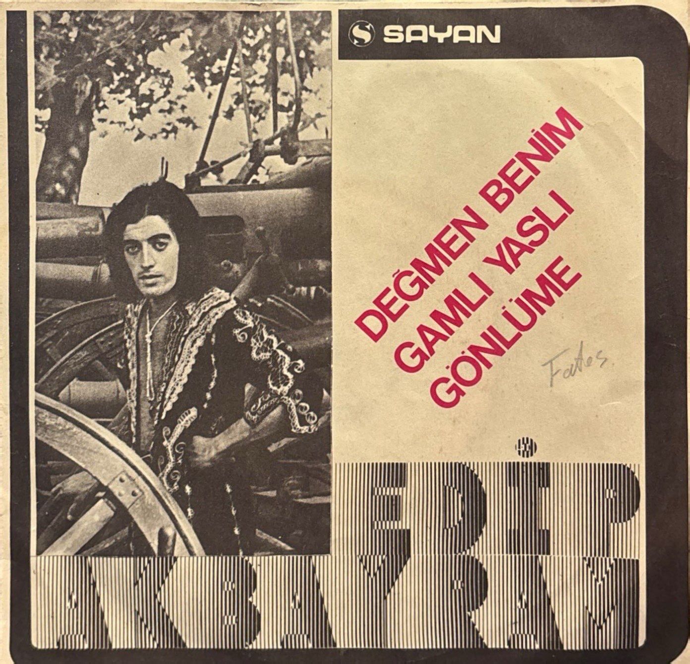 Edip Akbayram - Değmen Benim Gamlı Yaslı Gönlüme / Yakar İnceden İnceden 45'lik