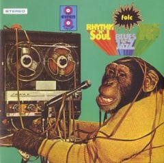 Mustafa Özkent Ve Orkestrası – Gençlik İle Elele ( Finders Keepers ) LP ( Mustafa Özkent ıslak imzalı )