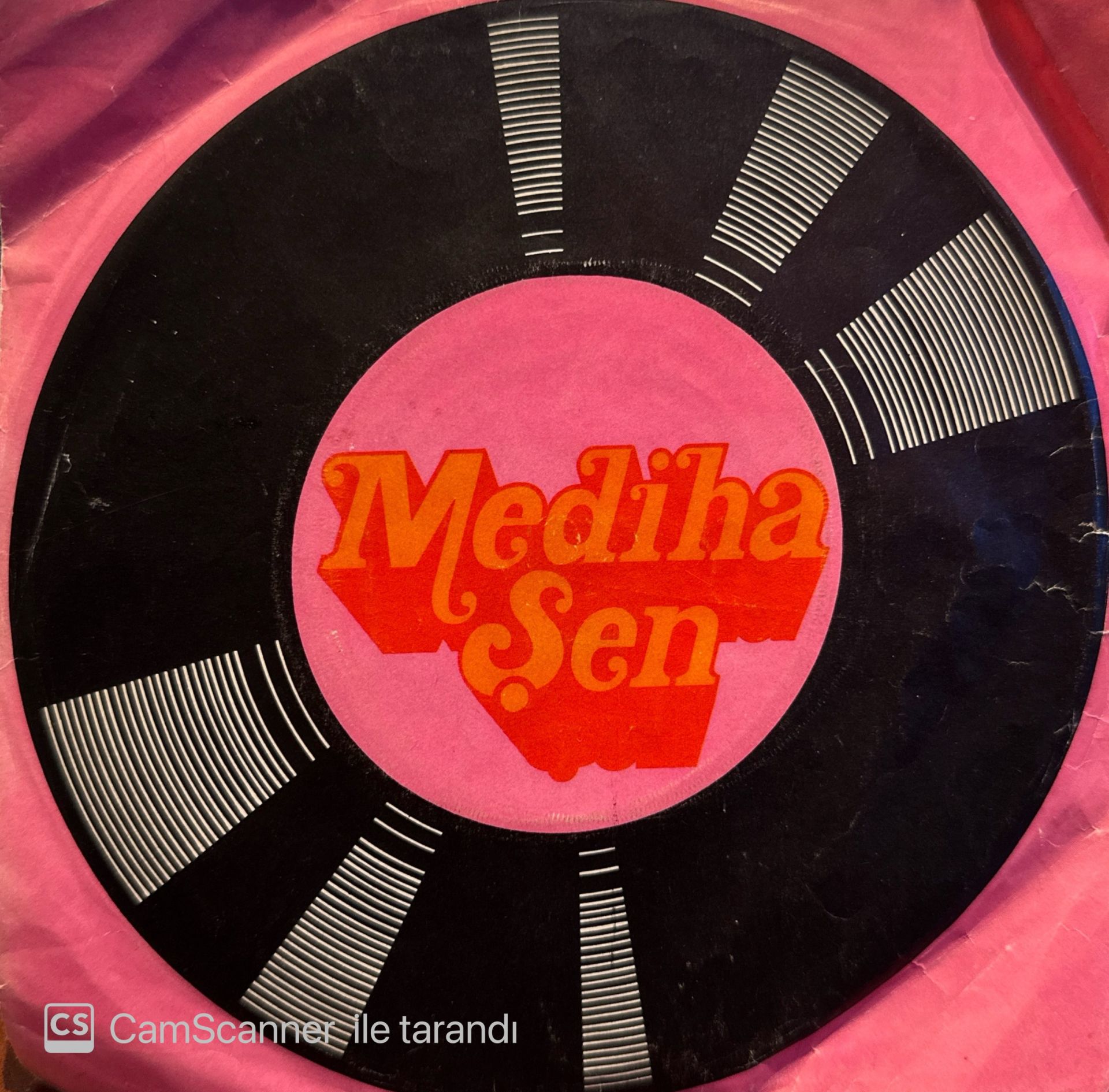 Mediha Şen - Gözlerin Bir Aşk Bilmecesi / Ağlar Gezerim Sahili Sanki Benimlesin 45lik