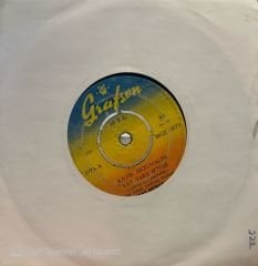 Zeki Müren - Katip Arzuhalim Yaz Yare Böyle / Hey Gidi Koca Dünya 45'lik